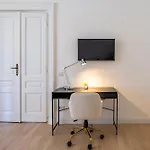 Blu By Napoliapartments 公寓