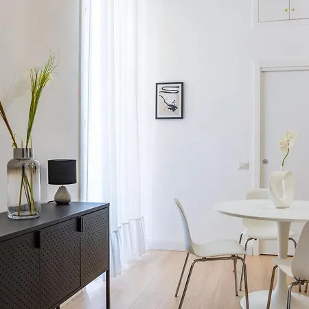 Blu By Napoliapartments Νάπολη